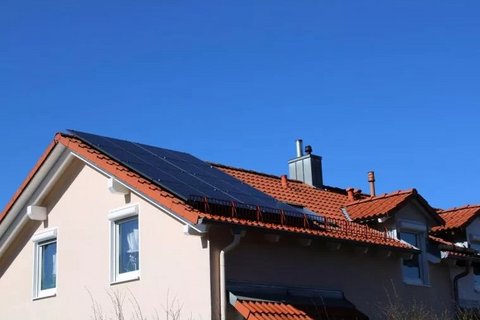 Foto einer Referenz PV Anlage